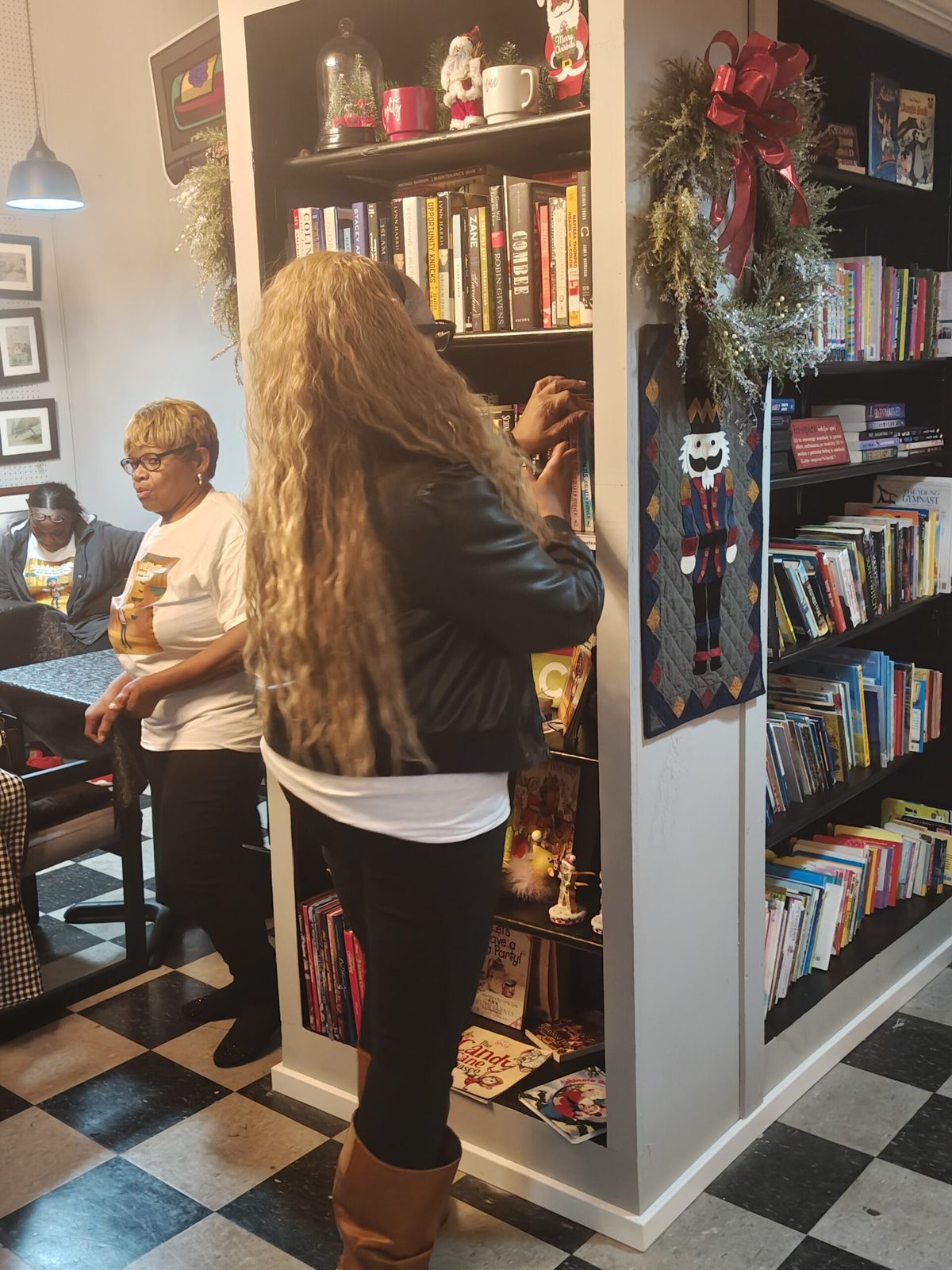 BookLush gallery photo 66