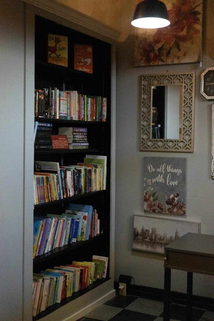 BookLush gallery photo 72